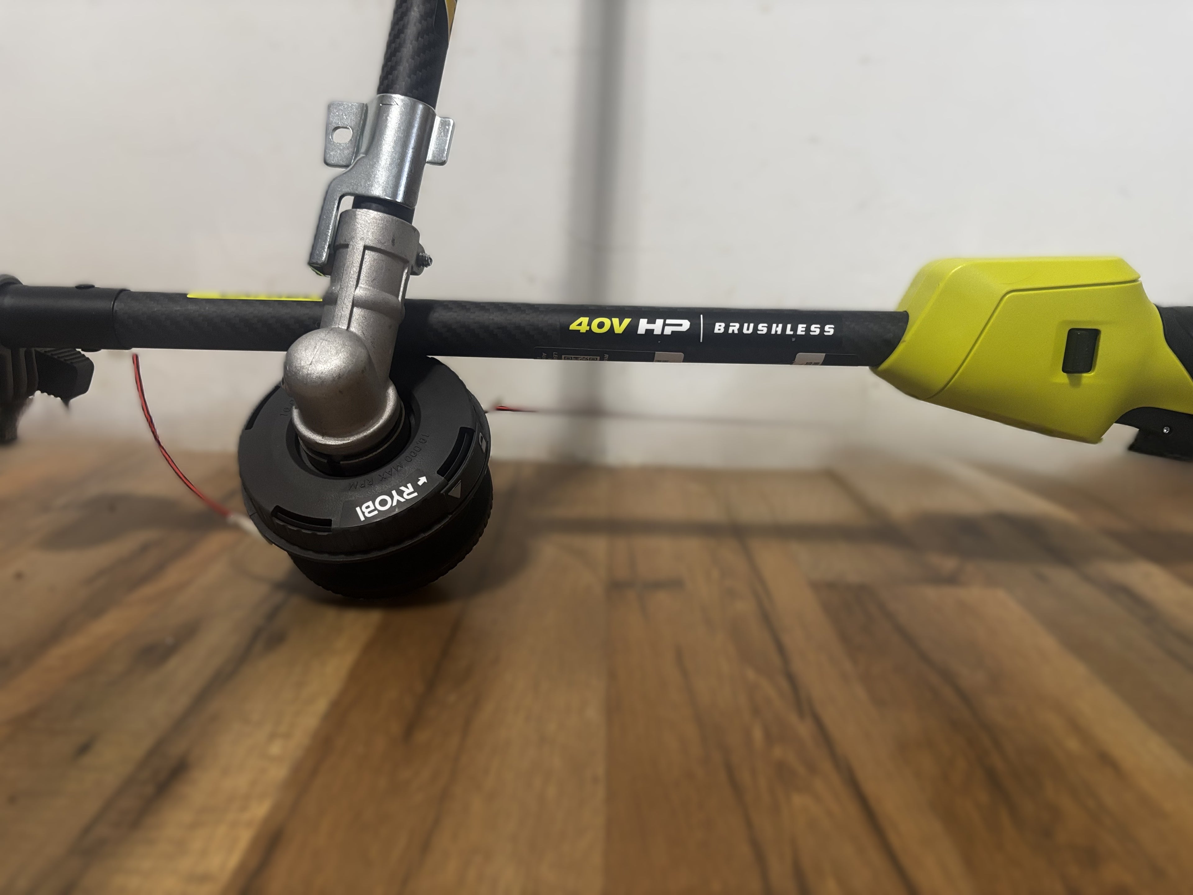 Ryobi 40V HP Brushless Trimmer + 4AH EDGE Battery